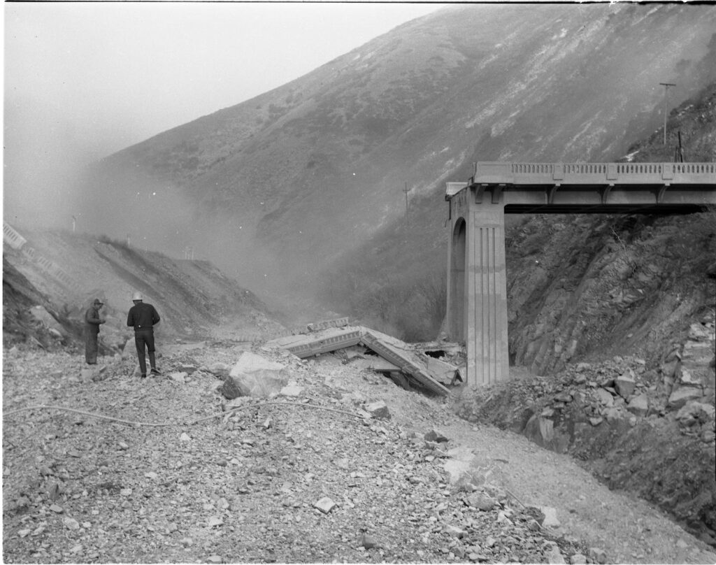 The third set of explosives took down the arches and the central span of the bridge.