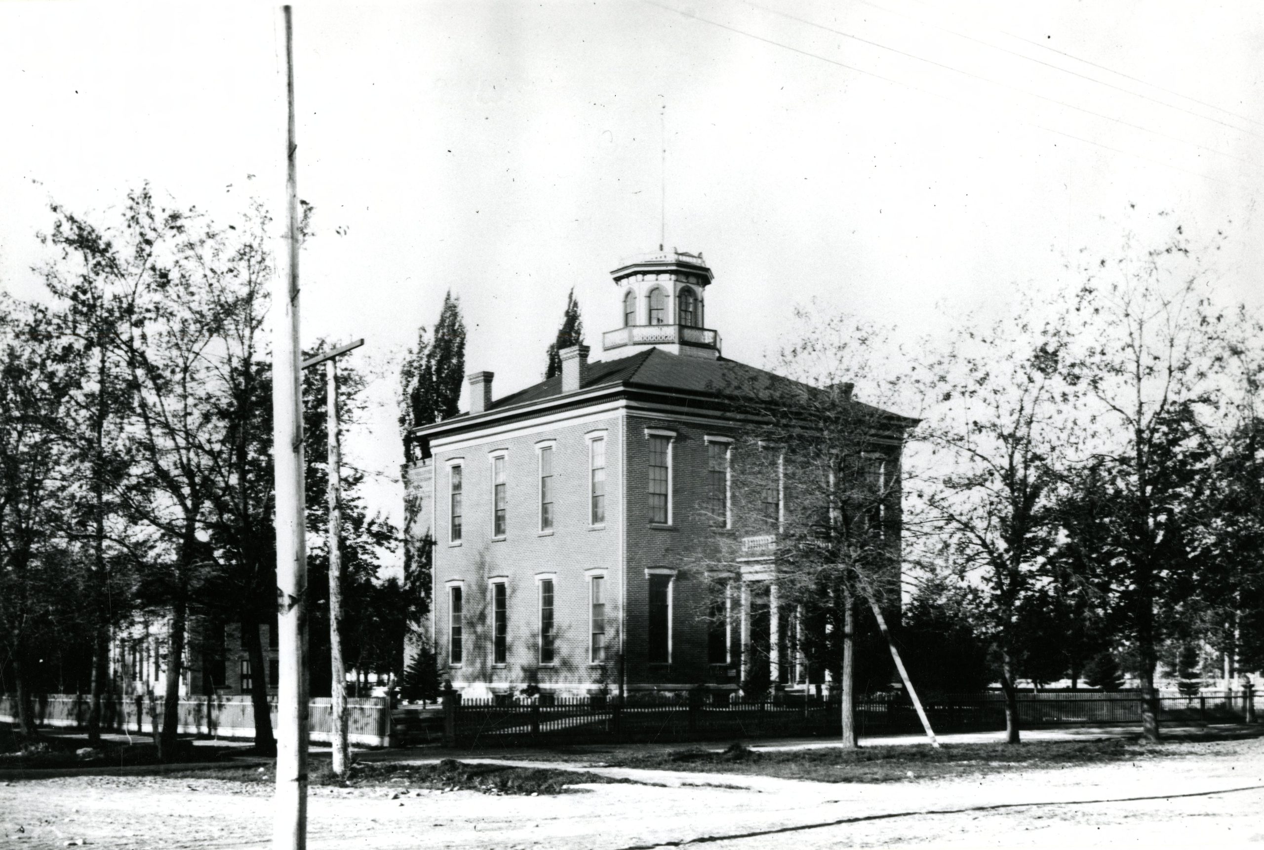 The Utah County Courthouse, built in the early 1870s, was shared by the district court, Utah County, and Provo City until the 1920s.